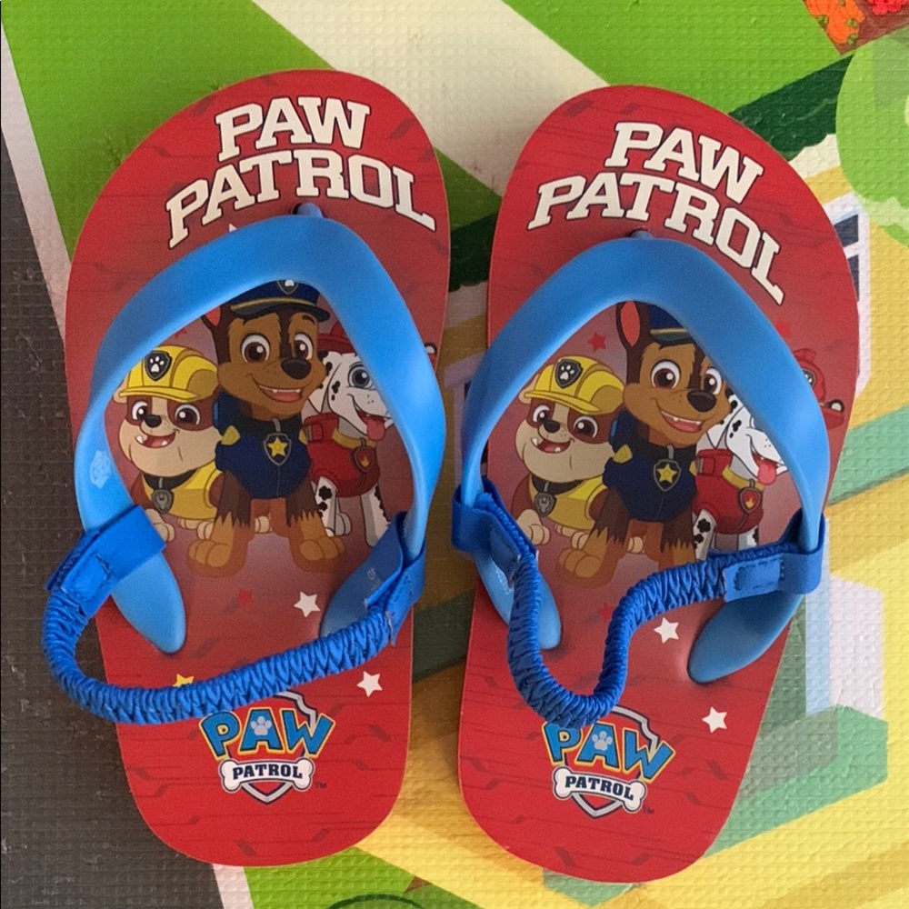 Paw Patrol Red and Blue Sandals Toddler Boy size 7/8 NWOT